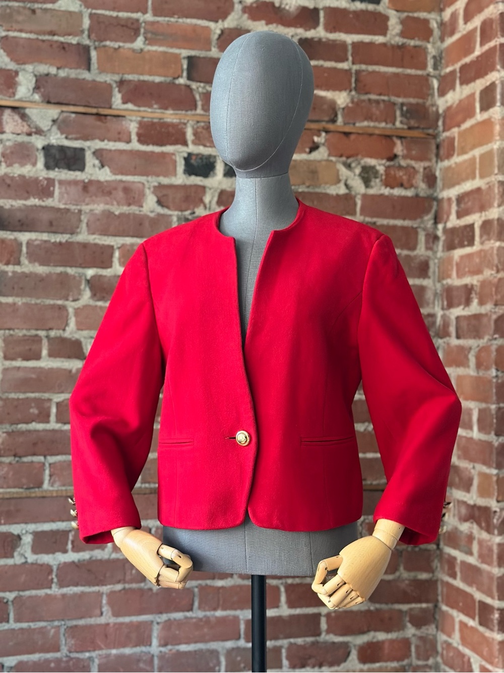 Vintage Red Cashmere Wool Cropped Blazer Gold Buttons